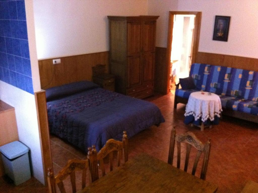 クエンカ La Antigua Vaqueriaゲストハウス 部屋 写真